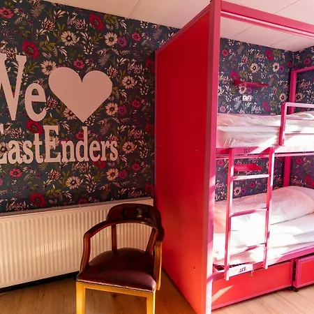 Hostelle - Women Only Hostel London-3
